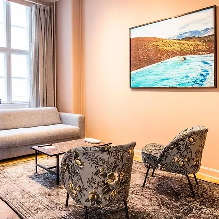Apartman Redecorated Luxury Home In Center