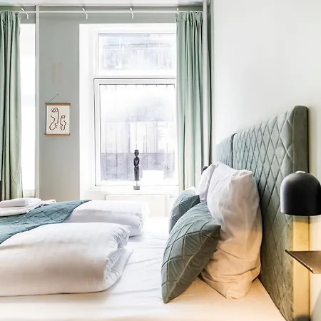 Redecorated Luxury Home In Center Apartman Koppenhága